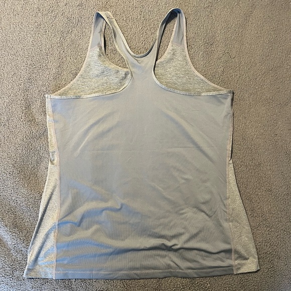 Nike DRI FIT Gray Workout Tank - Picture 4 of 4